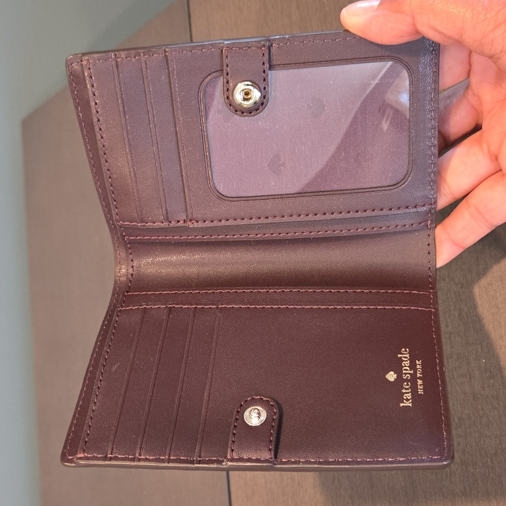 Kate Spade Wallet - Picture 4 of 7